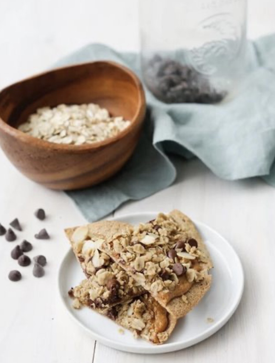 Chocolate Chip Oat Dulce De Leche Nachos