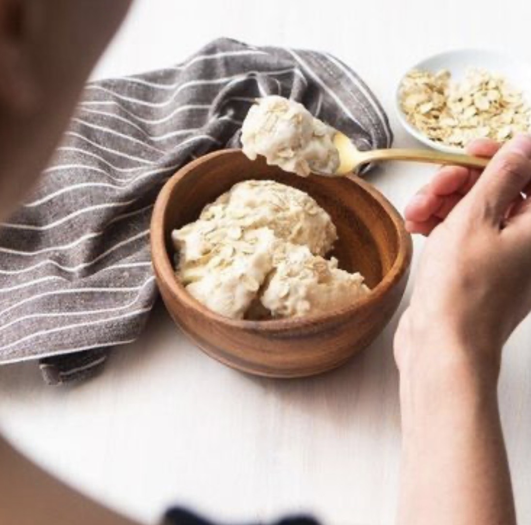 Creamy Vanilla Oat Ice-cream